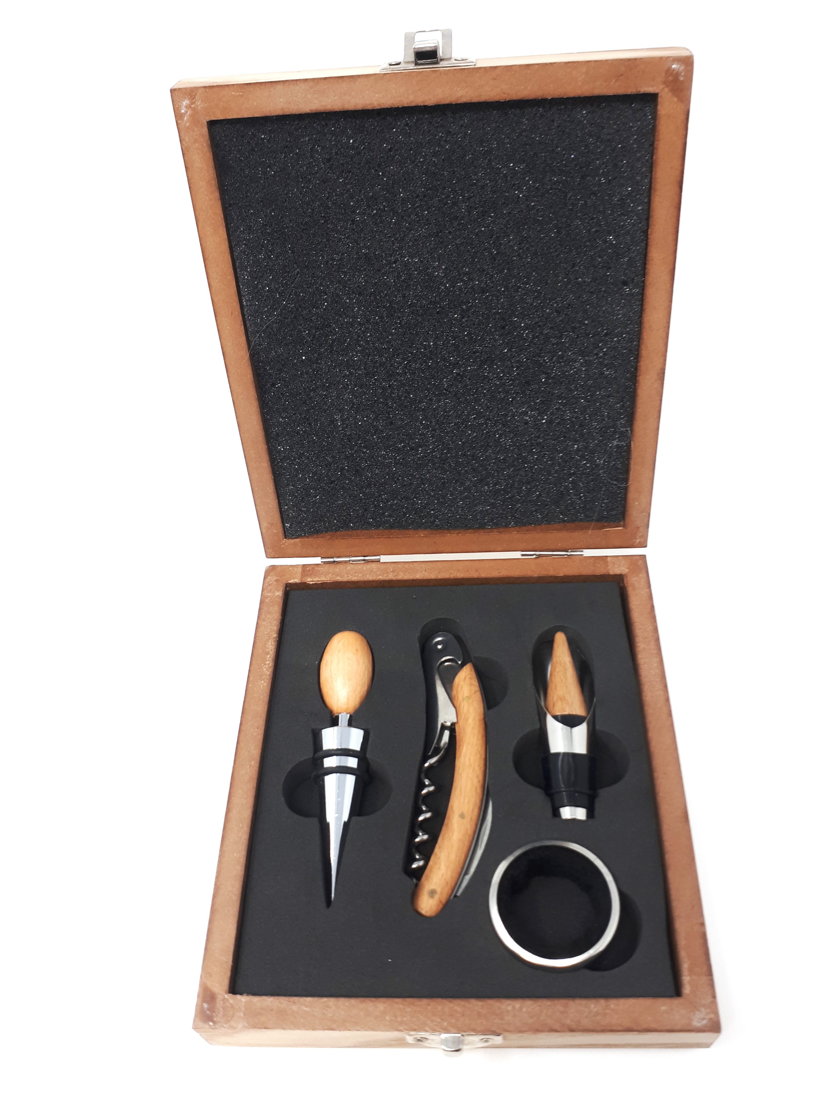 Voir photo 2 de Coffret de sommelier 4 pièces Coffret de sommelier 4 pièces Très bon état reconditionné photo 2