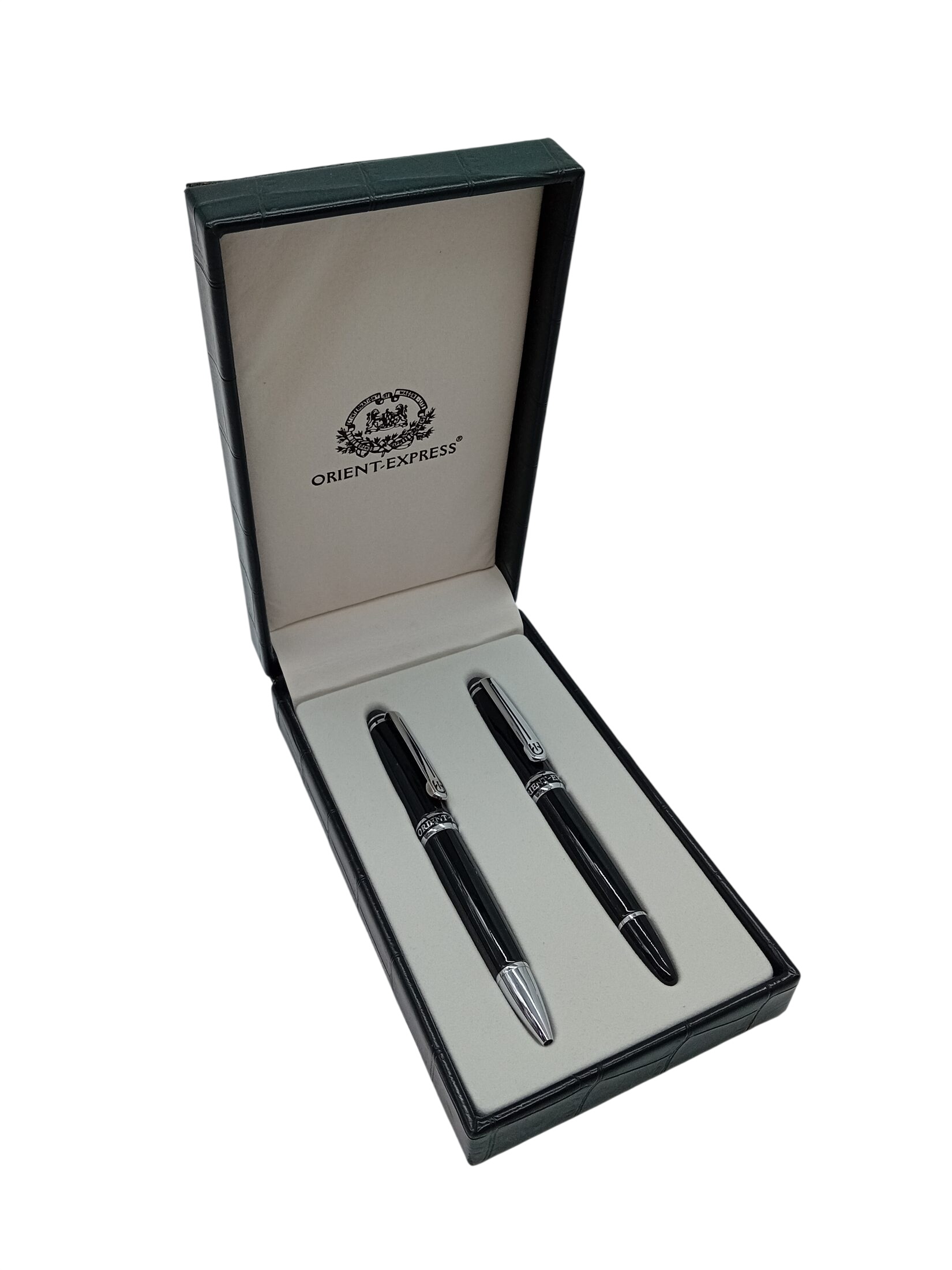 Coffret Deux Stylos Orient Express (O310) - 26,00 € Coffret Deux Stylos Orient Express (O310) reconditionné disponible sur Label Emmaüs