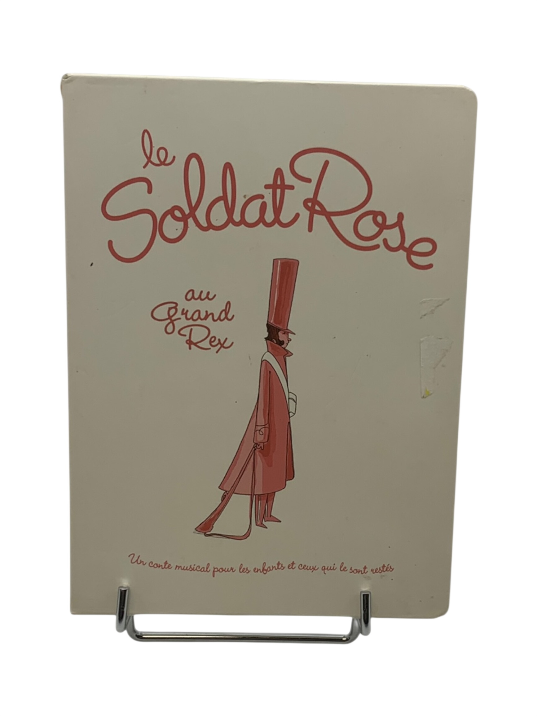 Coffret DVD Le Soldat Rose Bon état - 15,00 € Coffret DVD Le Soldat Rose Bon état reconditionné disponible sur Label Emmaüs