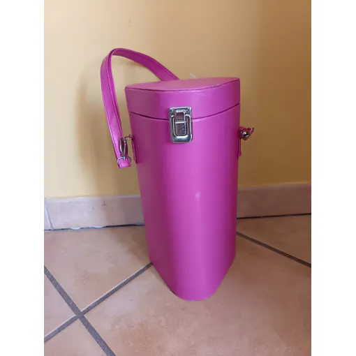 Coffret Pour Bouteilles Avec Accessoires occasion reconditionné disponible sur Rakuten
