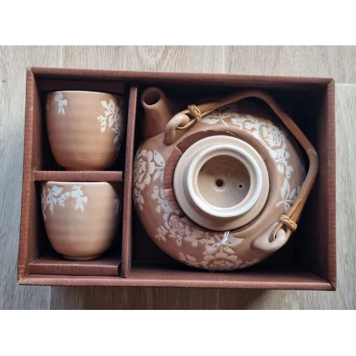 Coffret Théière Et 2 Tasses " Victoria ", Motifs Fleuris, Marque " Potiron - Paris Bon état reconditionné disponible sur Rakuten