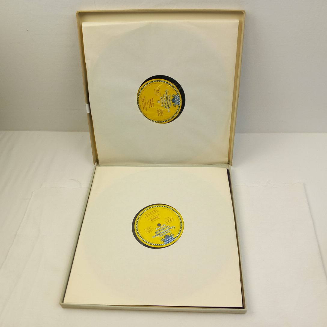 Voir photo 7 de Coffret Vinyles Berlioz requiem Grande messe des morts 1967 Coffret Vinyles Berlioz requiem Grande messe des morts 1967 Bon état reconditionné photo 7