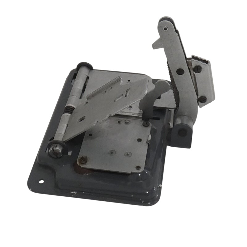 Acheter Colleuse films MARGUET modèle C15M pour films 8 ; 9,5 et 16 mm Très bon état - 30,00 € | Dero Colleuse films MARGUET modèle C15M pour films 8 ; 9,5 et 16 mm Très bon état reconditionné disponible sur Label Emmaüs | Dero