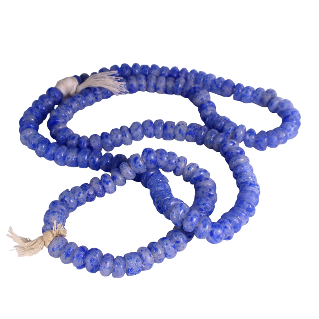 Collier + bracelet en pâte de verre granité bleu Bon état - 25,00 € Collier + bracelet en pâte de verre granité bleu Bon état reconditionné disponible sur Label Emmaüs