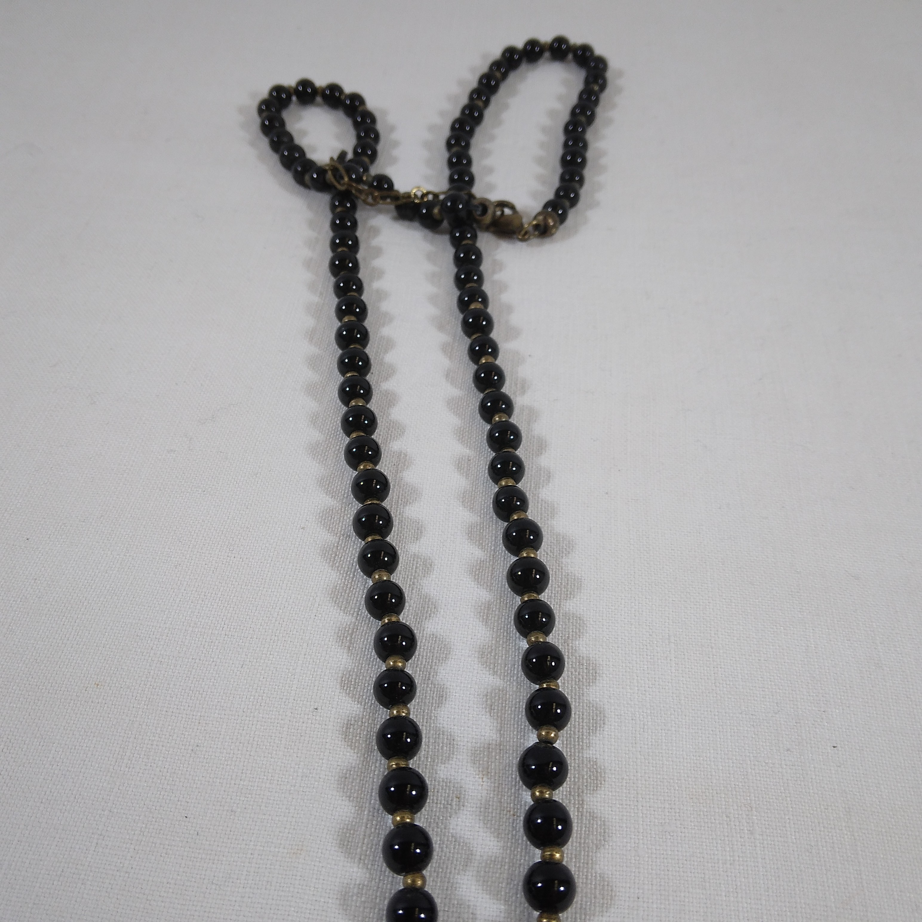 Voir photo 6 de Collier, Moon C Paris - cuivre, perle noire et œil du tigre Collier, Moon C Paris - cuivre, perle noire et œil du tigre Très bon état reconditionné photo 6