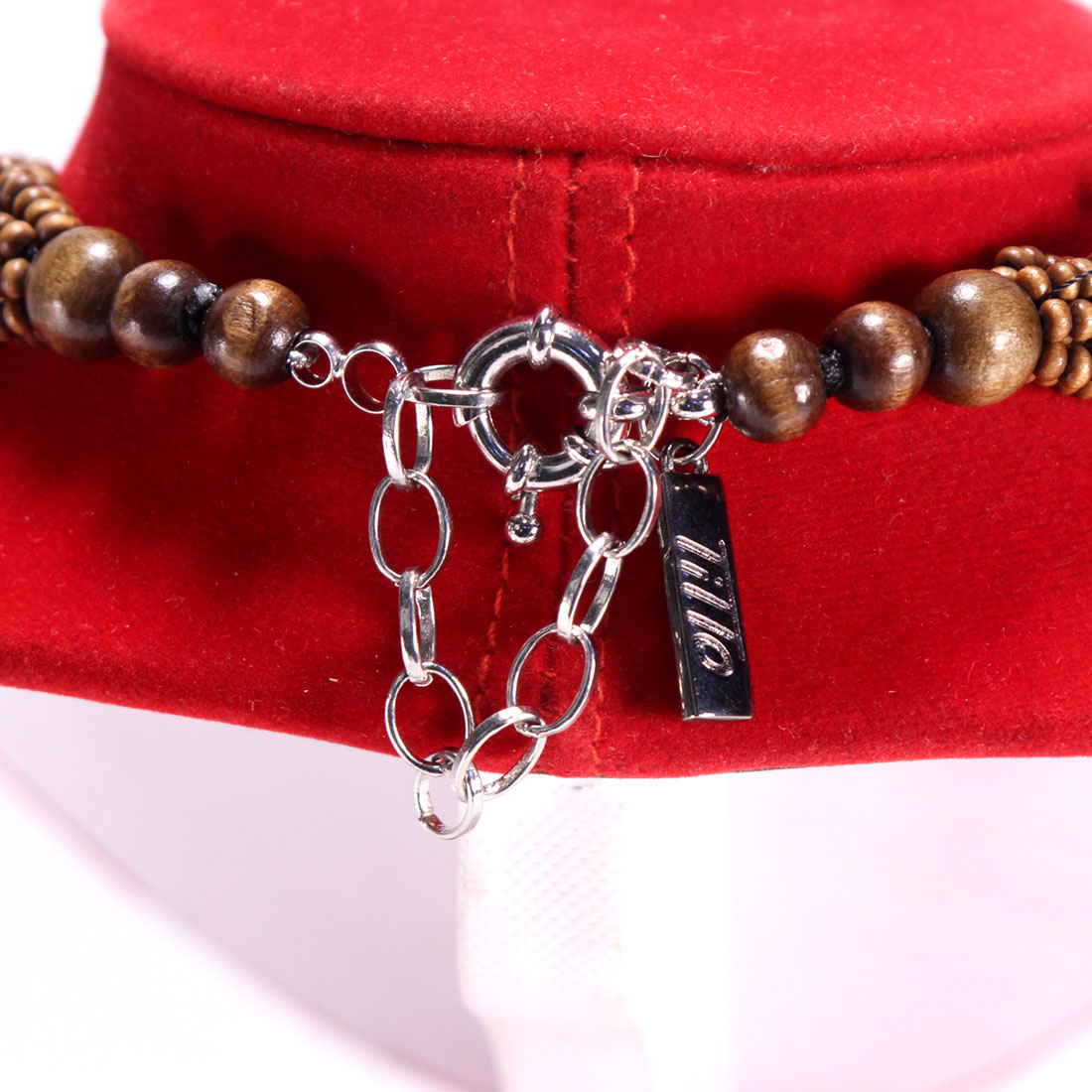 Collier Titto en fines perles de bois et pendentif en verre Bon état reconditionné photo 3