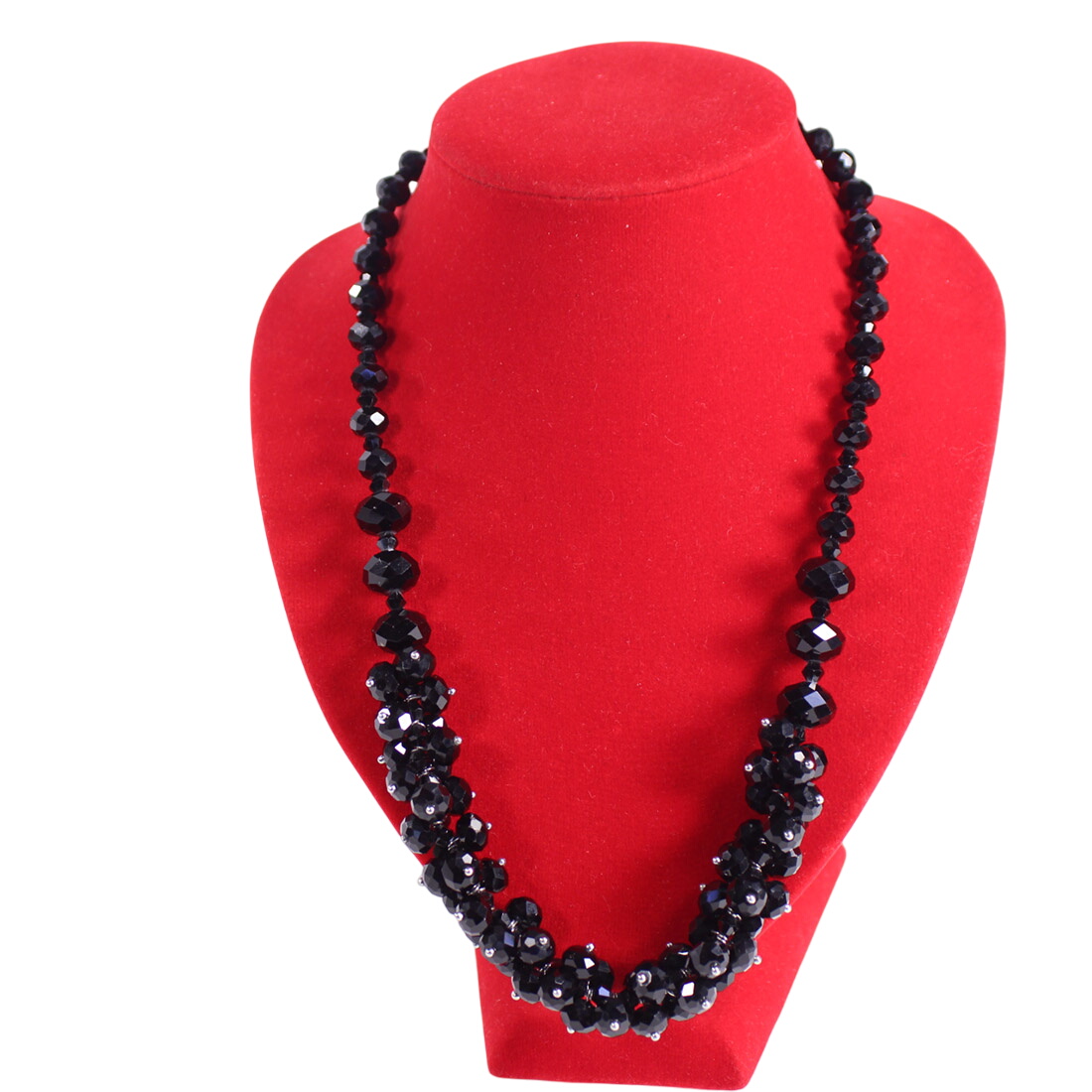 Collier verre noir à facettes Bon état - 15,00 € Collier verre noir à facettes Bon état reconditionné disponible sur Label Emmaüs