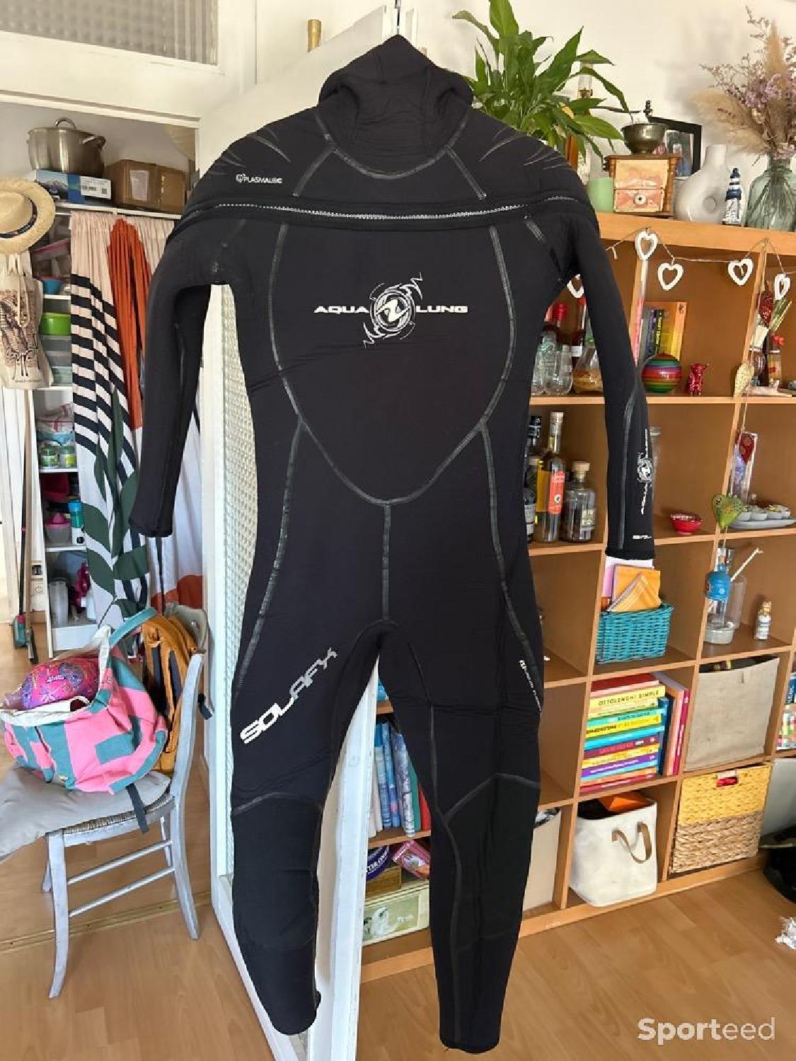 Combinaison de plongée  Très bon état Aqualung reconditionné disponible sur Sporteed