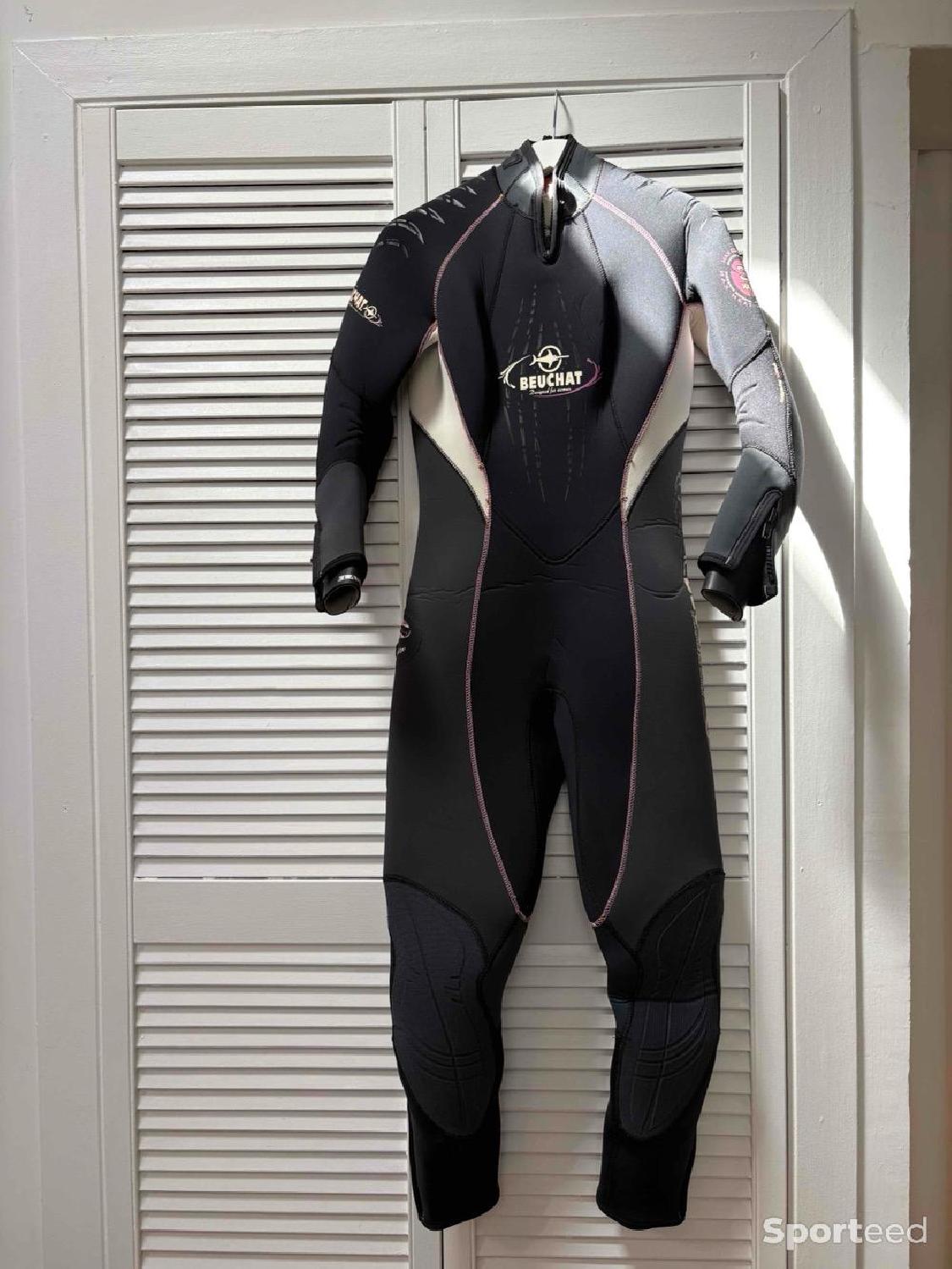 Combinaison de plongée  Comme neuf (c'est déjà la condition standard) Beuchat reconditionné disponible sur Sporteed