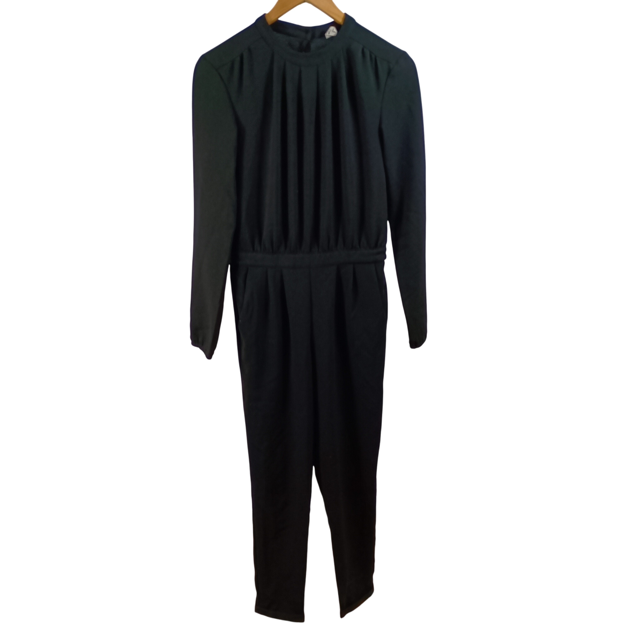 Acheter Combinaison noire Tweens à plis, col montant, manches longues, taille S Parfait état - 11,00 € Combinaison noire Tweens à plis, col montant, manches longues, taille S Parfait état reconditionné disponible sur Label Emmaüs