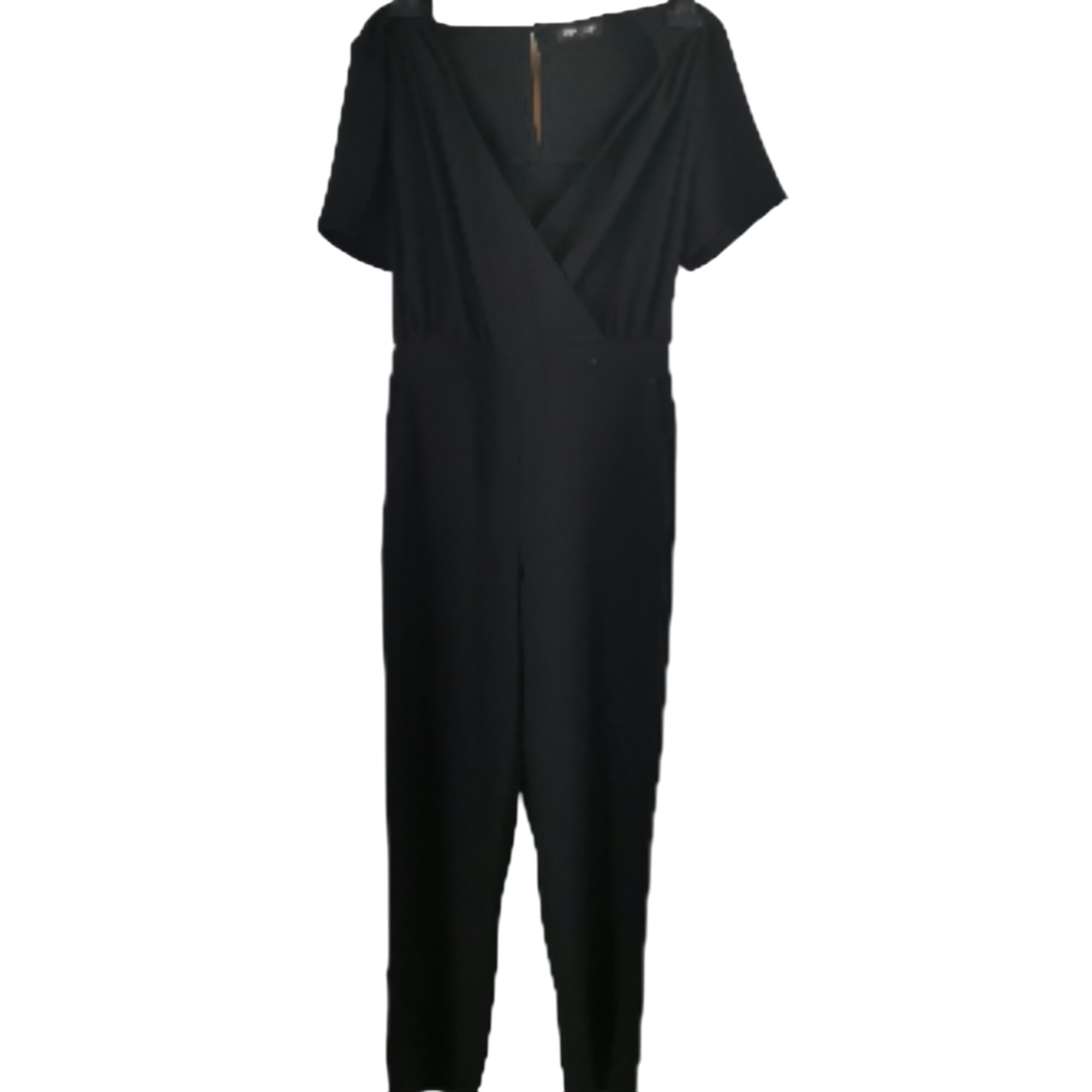 Acheter Combinaison TRAFFIC TL(estimée) noir Bon état - 11,75 € Combinaison TRAFFIC TL(estimée) noir Bon état reconditionné disponible sur Label Emmaüs