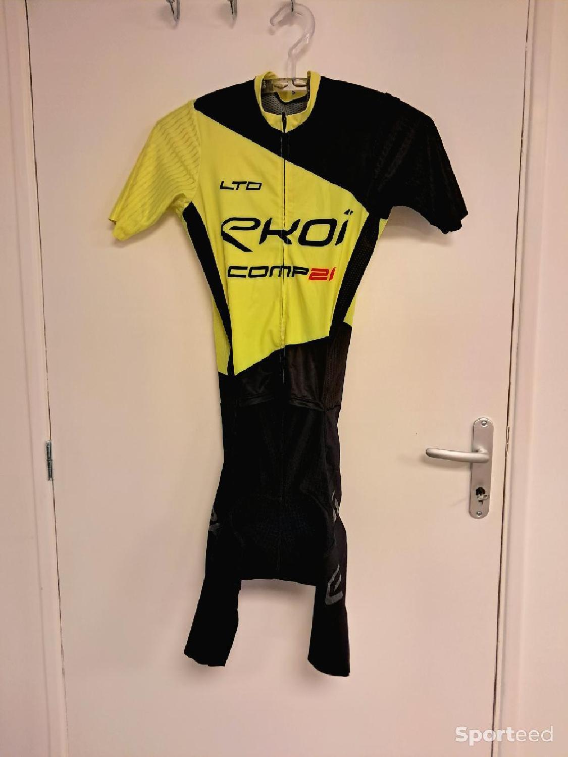 Combinaison Trifonction Triathlon Homme Comme neuf (c'est déjà la condition standard) Ekoi reconditionné (offre indisponible)