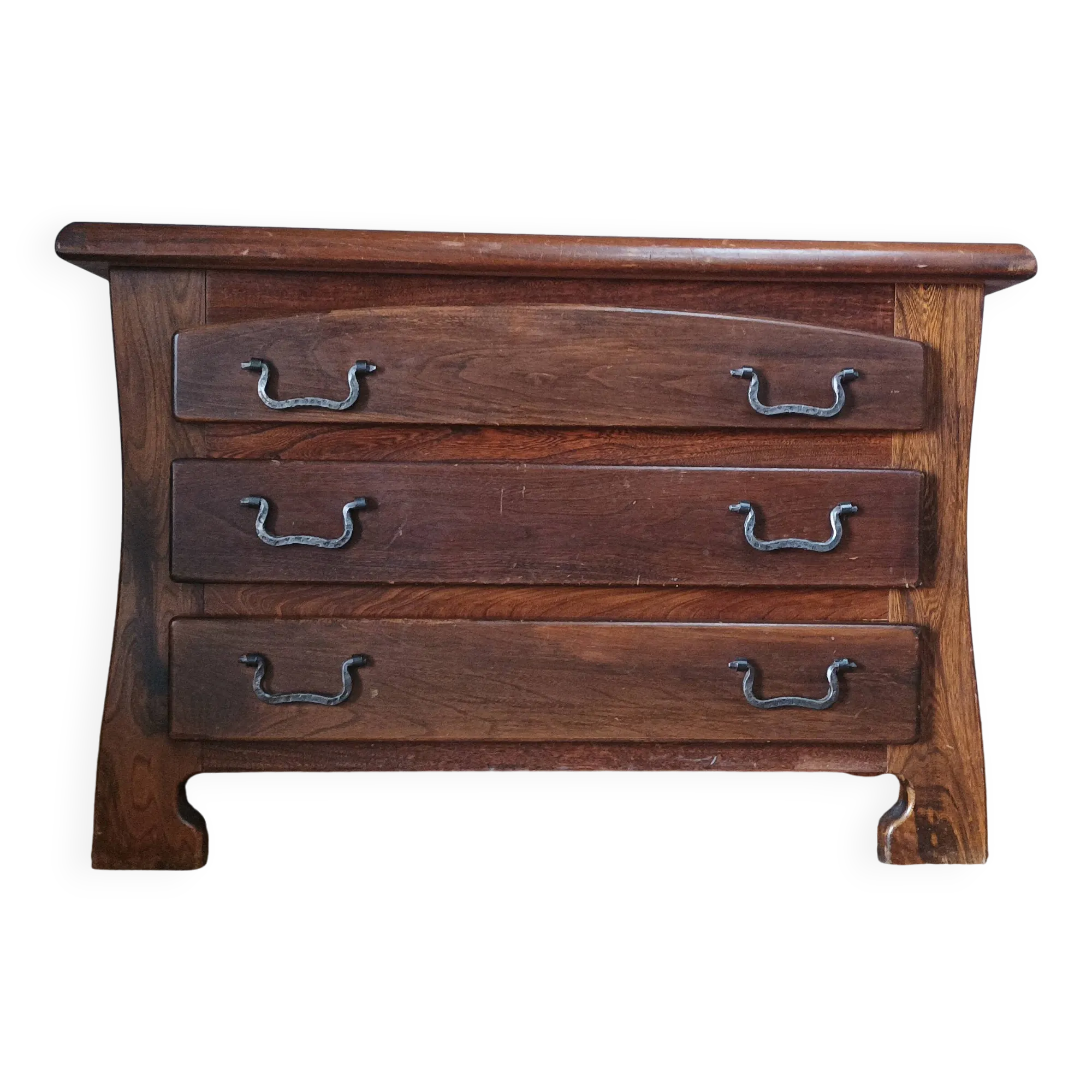 Commode Brutalise en orme dans le goût de Olavi Hänninen Bon état - alternatives disponibles sur Dero Commode Brutalise en orme dans le goût de Olavi Hänninen Bon état reconditionné (offre indisponible)