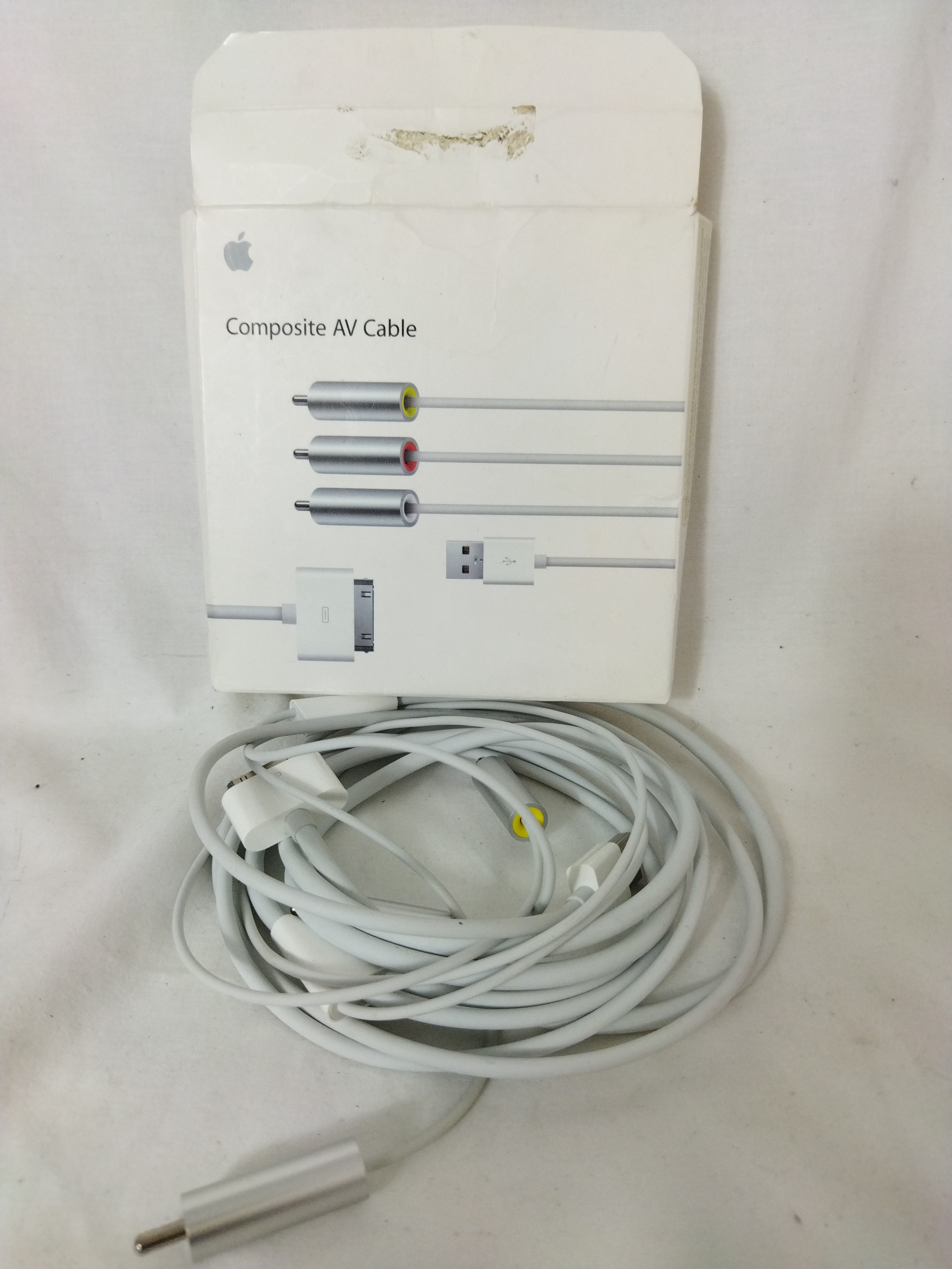 Voir photo 2 de Composite AV Cable modèle ancien pour ipad ou Iphone et autres Composite AV Cable modèle ancien pour ipad ou Iphone et autres Très bon état reconditionné photo 2