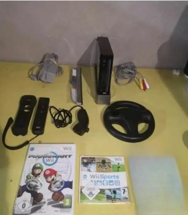 Console de salon - NINTENDO - Wii - Bundle Mario Kart - Volant inclus - Très bon état Reconditionné - 184,90 € Console de salon - NINTENDO - Wii - Bundle Mario Kart - Volant inclus - Très bon état Reconditionné Nintendo reconditionné disponible sur Cdiscount Seconde Vie