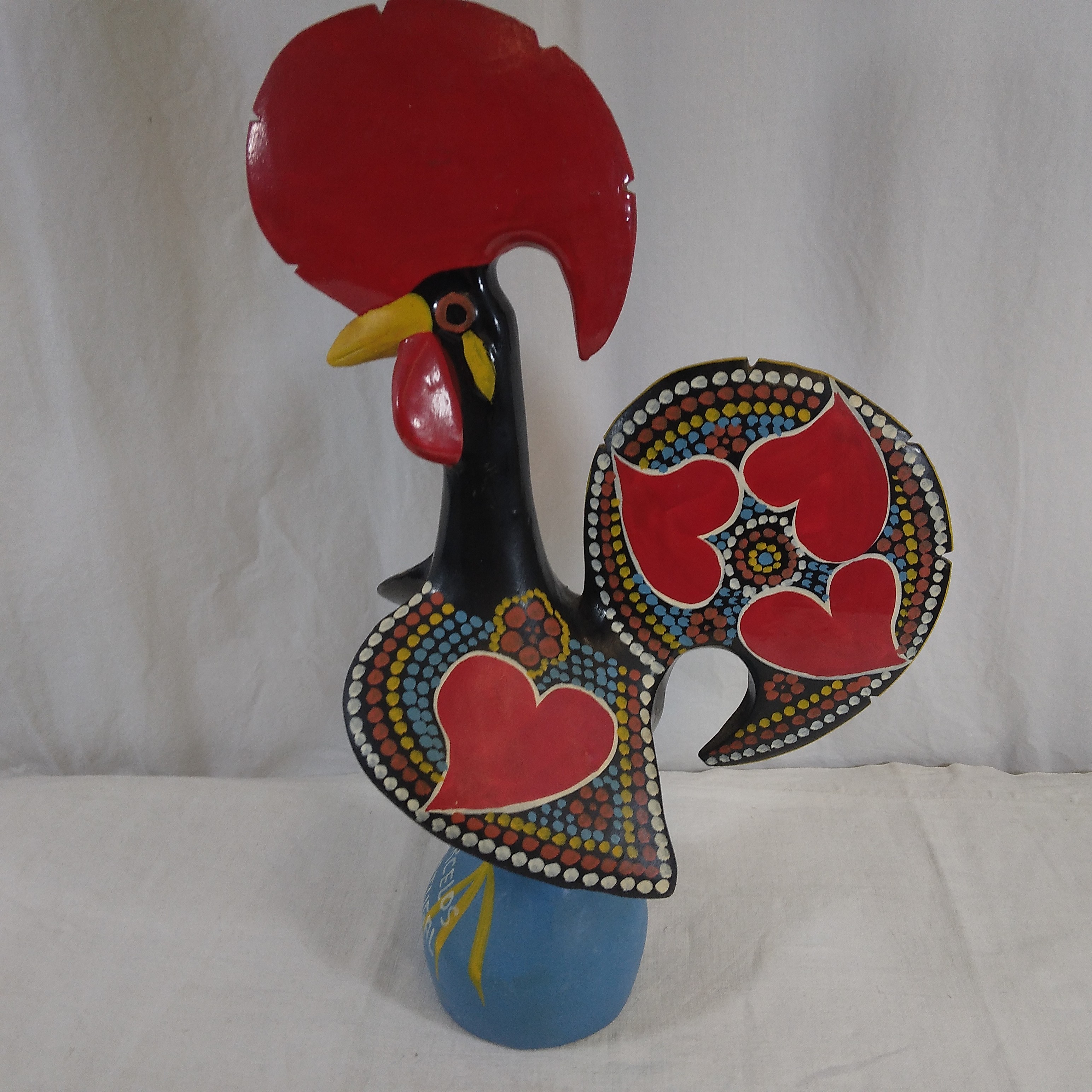 Voir photo 3 de Coq de Barcelos en terre cuite, Très bon état - H 38 cm + petit coq H :10.5 cm Coq de Barcelos en terre cuite, Très bon état - H 38 cm + petit coq H :10.5 cm Très bon état reconditionné photo 3