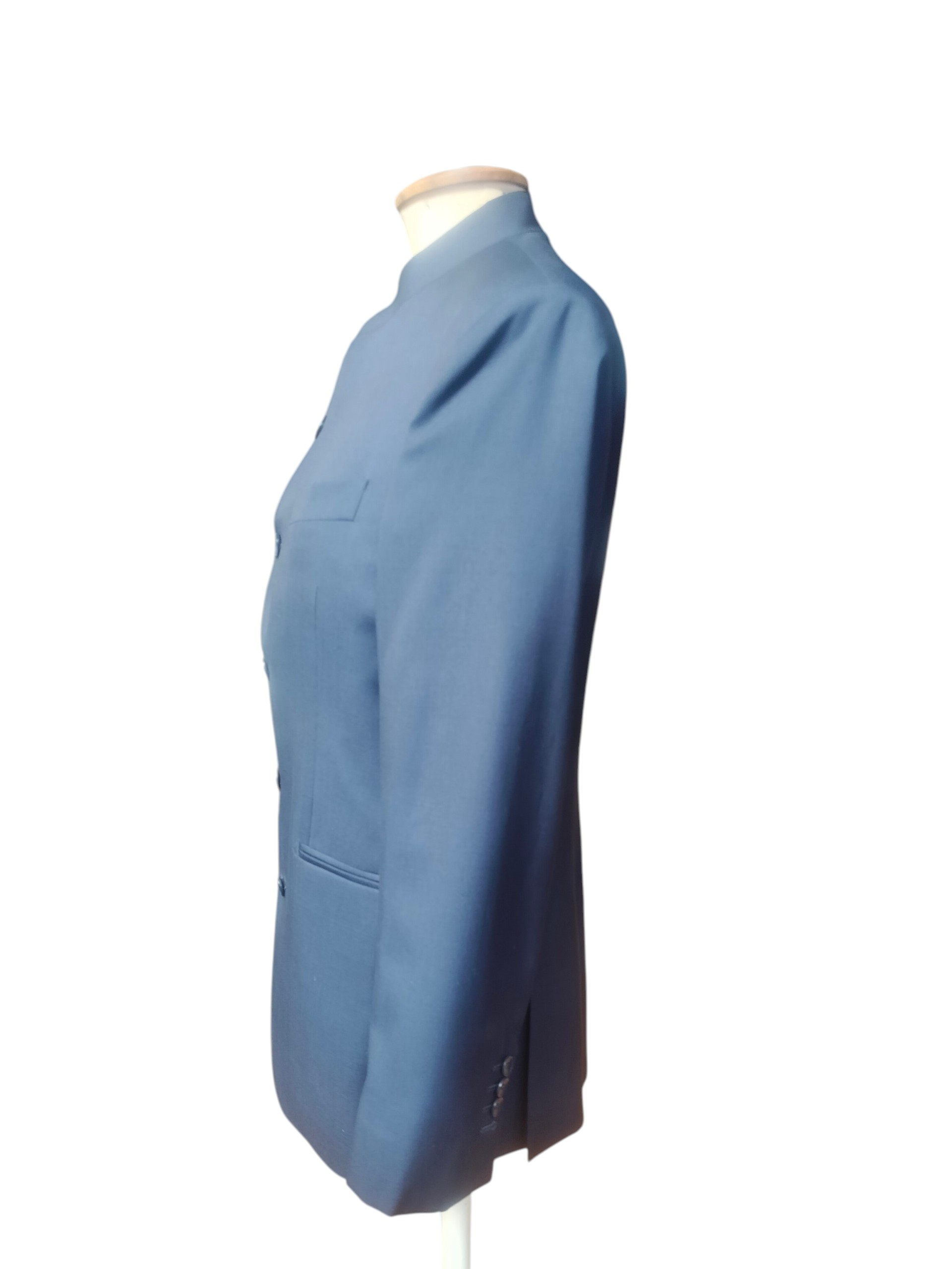 Voir photo 3 de Coqlico costume neuf sans étiquette taille 44 Coqlico costume neuf sans étiquette taille 44 Parfait état reconditionné photo 3