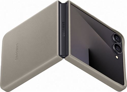 Coque premium Taupe pour Samsung Galaxy Z Flip 7 État correct Samsung reconditionné disponible sur Fnac