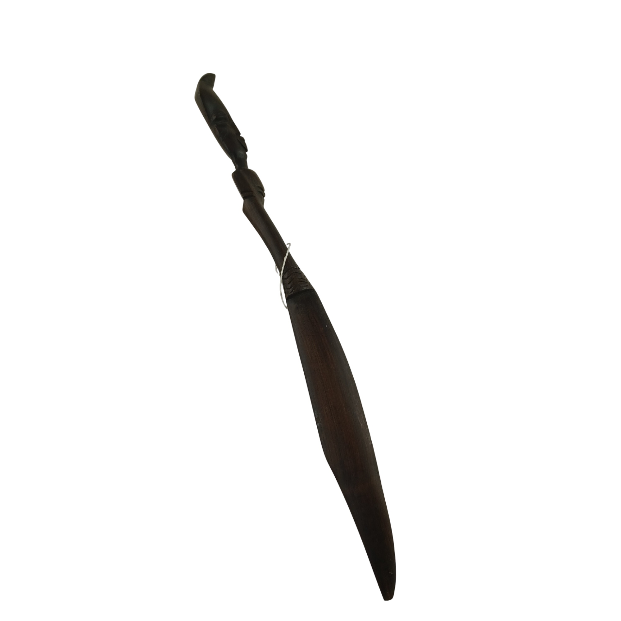 Couteau rituel en bois sombre africain de 38cm Très bon état - 10,00 € Couteau rituel en bois sombre africain de 38cm Très bon état reconditionné disponible sur Label Emmaüs