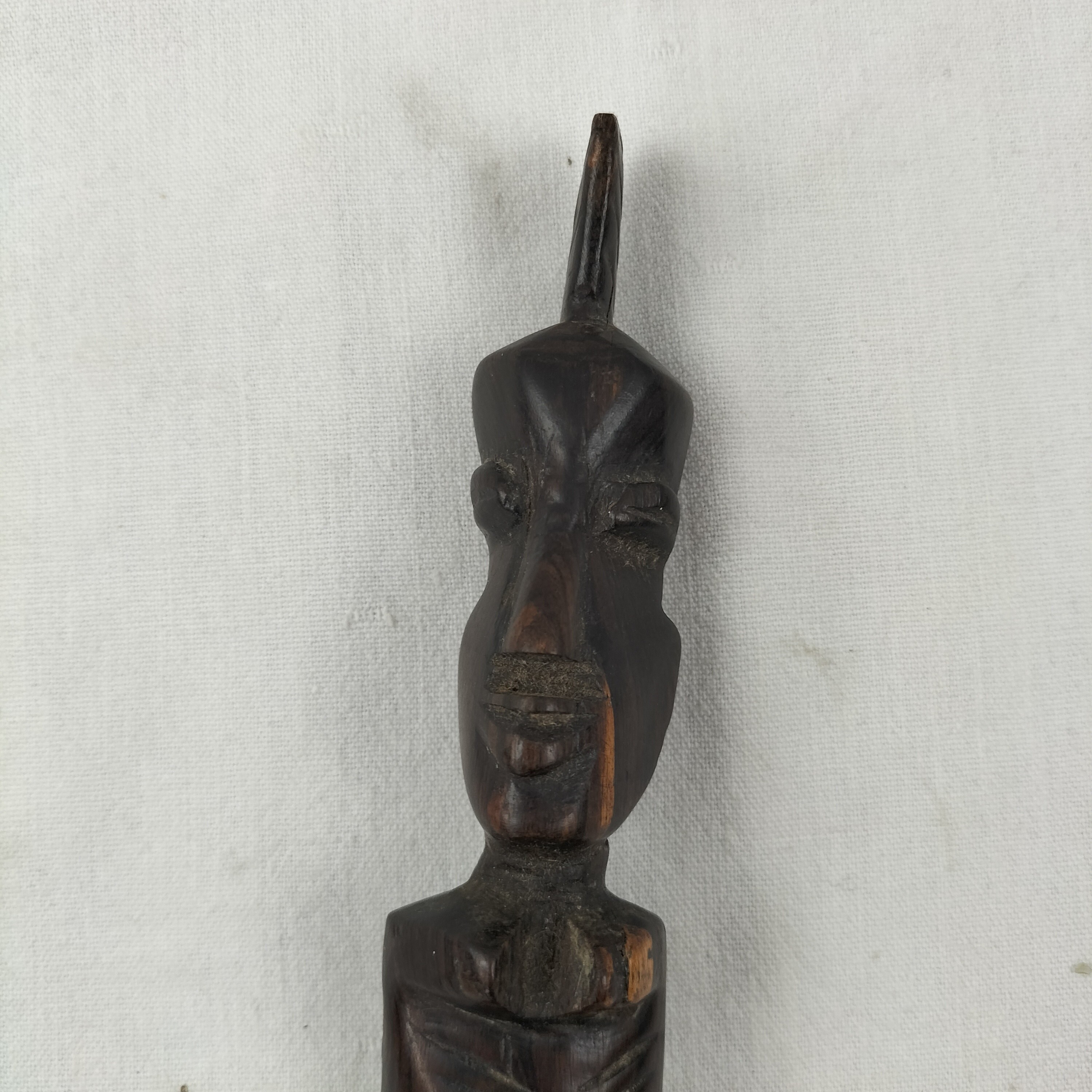 Voir photo 3 de Couverts africains vintage bois sculpté Couverts africains vintage bois sculpté Bon état reconditionné photo 3