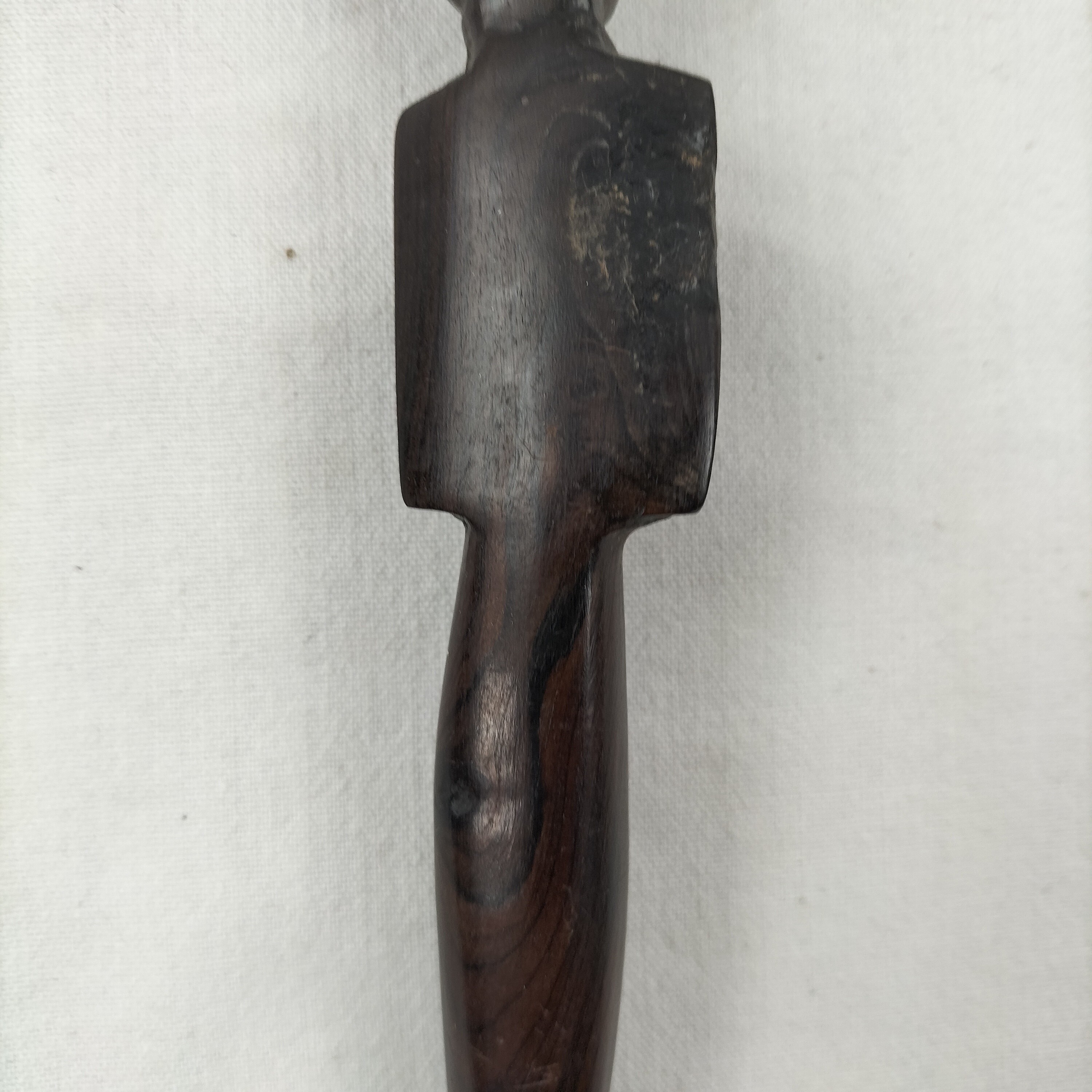 Voir photo 7 de Couverts africains vintage bois sculpté Couverts africains vintage bois sculpté Bon état reconditionné photo 7