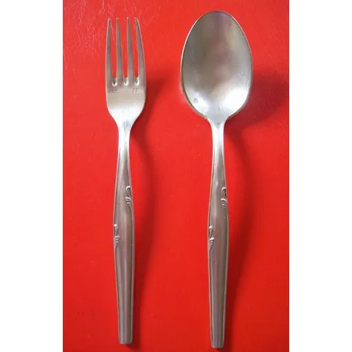 Couverts Pour Enfant - Bébé En Métal Argenté (Cuillère Et Fourchette) - 17 Cm - Début Années 70 occasion reconditionné disponible sur Rakuten