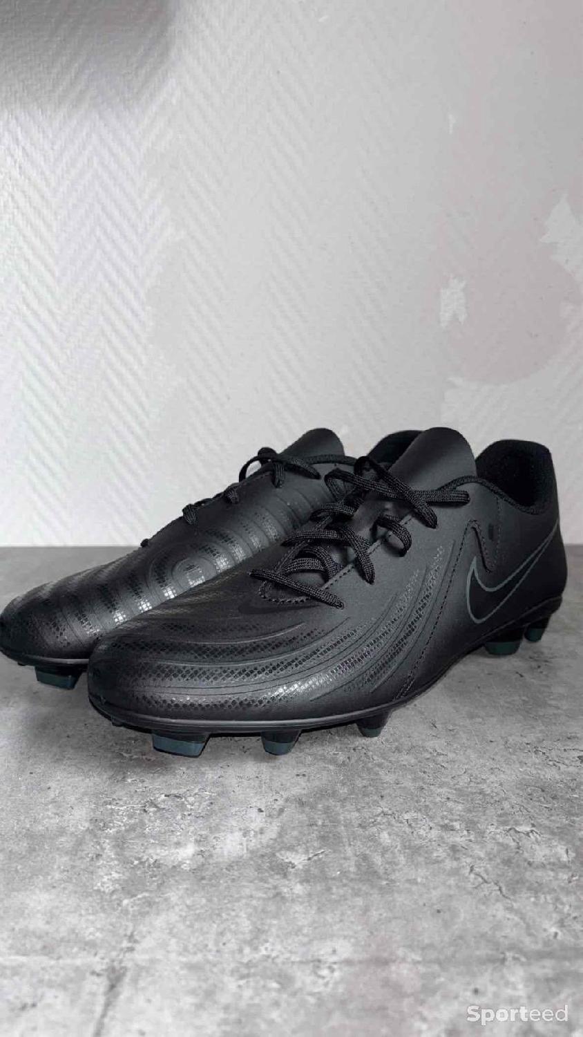 Crampons Nike Phantom GX 2 Parfait état reconditionné disponible sur Sporteed