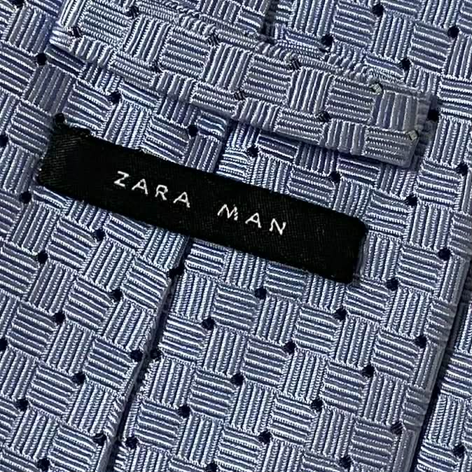 Voir photo 5 de Cravate Homme - ZARA MAN Cravate Homme - ZARA MAN Très bon état reconditionné photo 5