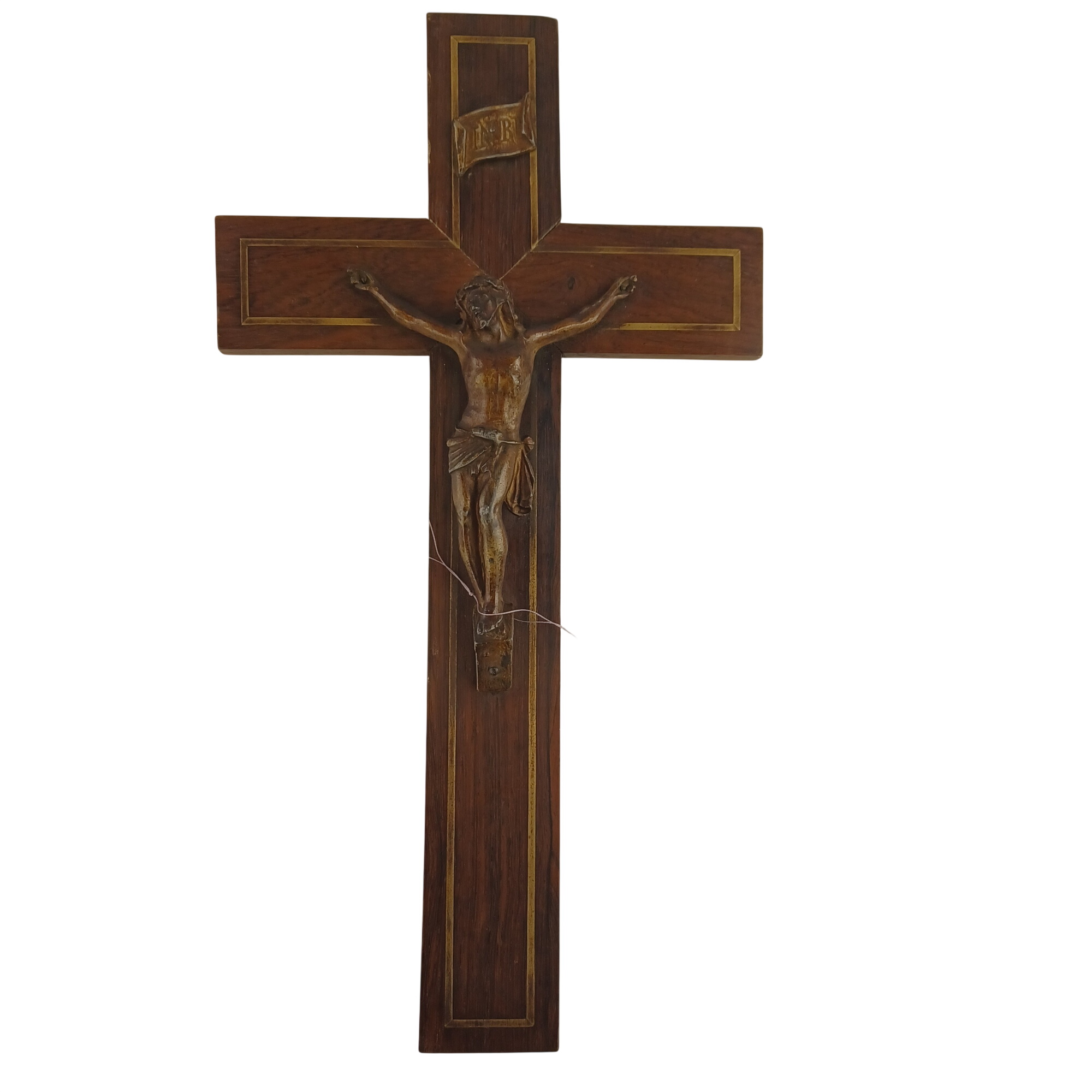Acheter Croix chrétienne de bois avec Jésus de 38 cm Très bon état - 11,00 € Croix chrétienne de bois avec Jésus de 38 cm Très bon état reconditionné disponible sur Label Emmaüs