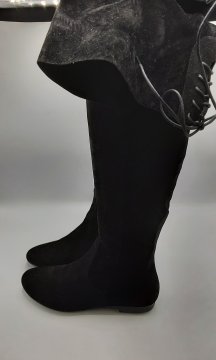 Acheter Cuissardes noir - 15,00 € | Dero Cuissardes noir N/A reconditionné disponible sur Claquettes Market | Dero