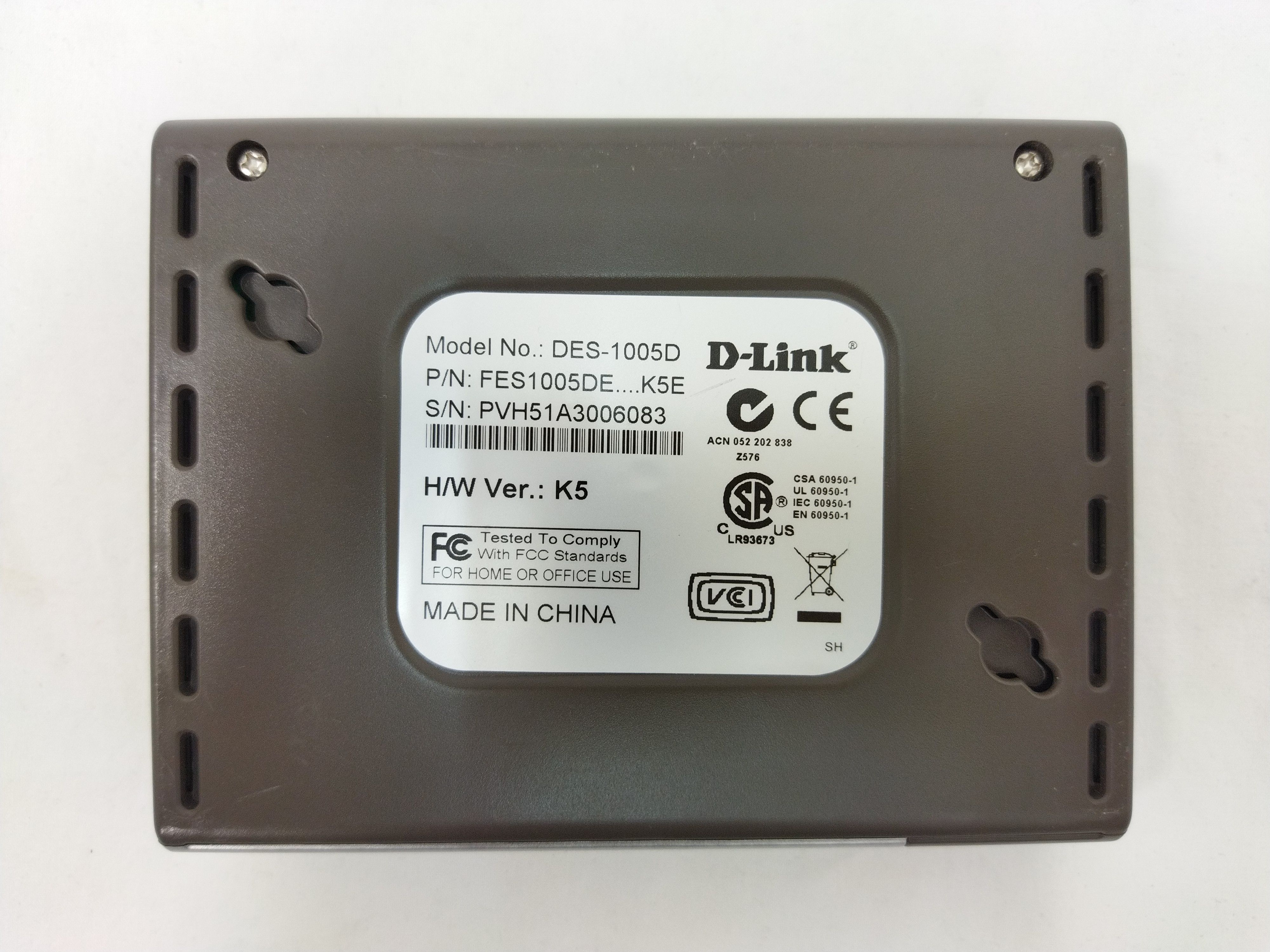 Voir photo 4 de D-Link DES-1005D D-Link DES-1005D Bon état reconditionné photo 4