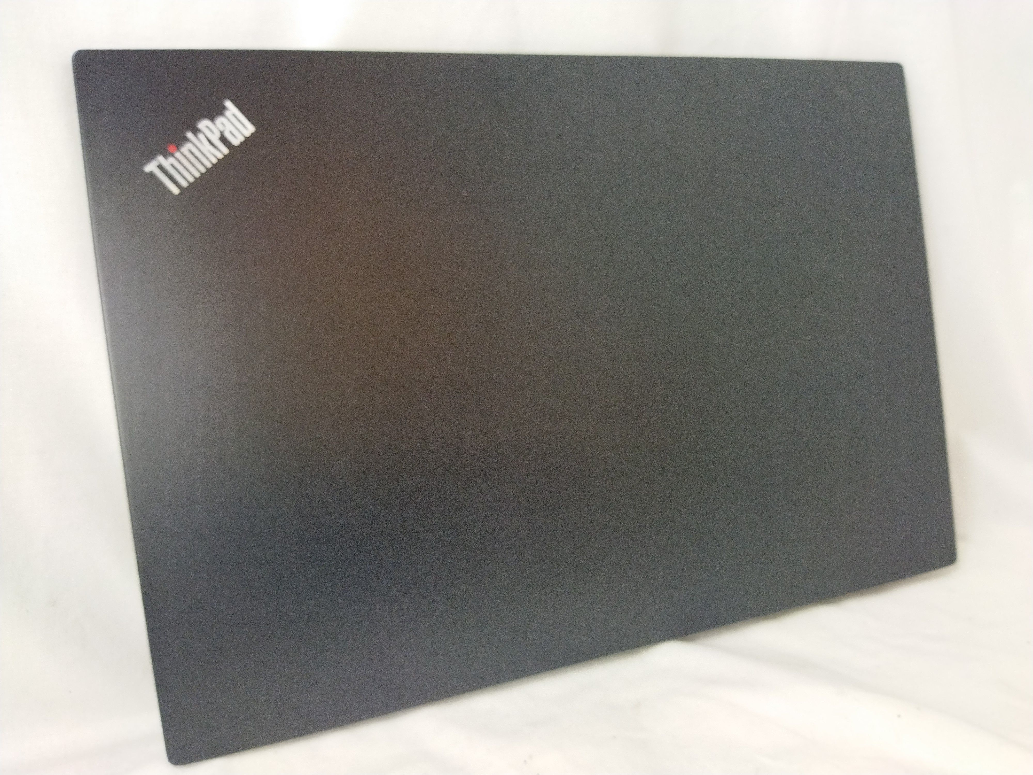 Voir photo 2 de Dalle/Écran d'un PC Portable Lenovo ThinkPad E580-15,6" de remplacement en très bon état Dalle/Écran d'un PC Portable Lenovo ThinkPad E580-15,6" de remplacement en très bon état Très bon état reconditionné photo 2