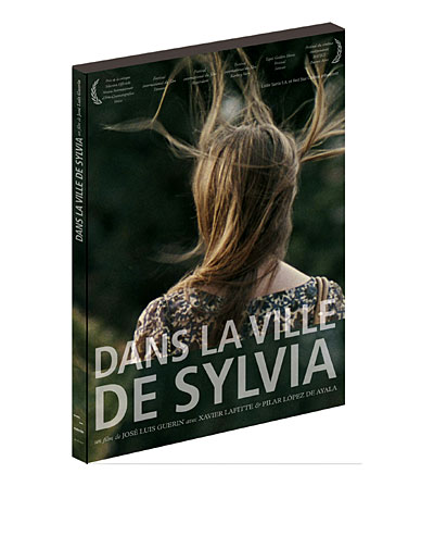 Dans la ville de Sylvia État correct reconditionné disponible sur Fnac