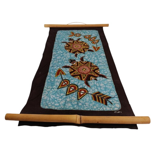 Acheter Décoration murale avec motifs colorées Bon état - 10,00 € Décoration murale avec motifs colorées Bon état reconditionné disponible sur Label Emmaüs