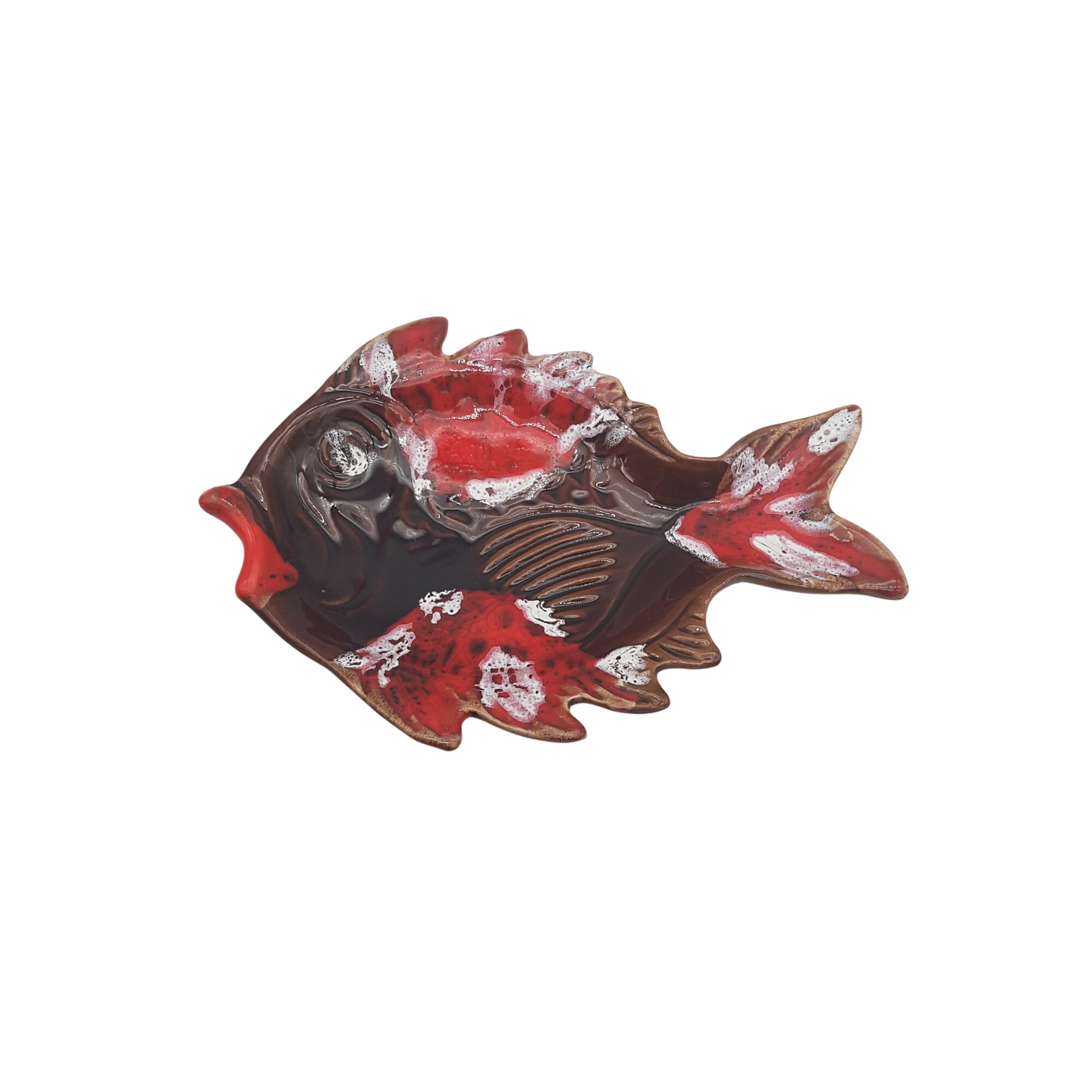 Décoration, vide poche en céramique - Style Vallauris - Forme Poisson Très bon état - 15,00 € Décoration, vide poche en céramique - Style Vallauris - Forme Poisson Très bon état reconditionné disponible sur Label Emmaüs