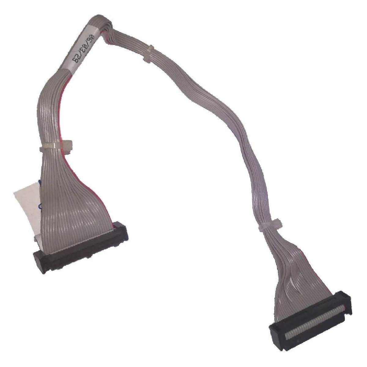 Dell Câble nappe de panneau de commande pour PowerEdge SC1425 - 26 cm État correct - 19,95 € Dell Câble nappe de panneau de commande pour PowerEdge SC1425 - 26 cm État correct Dell reconditionné disponible sur Rue du Commerce Seconde Vie | Dero