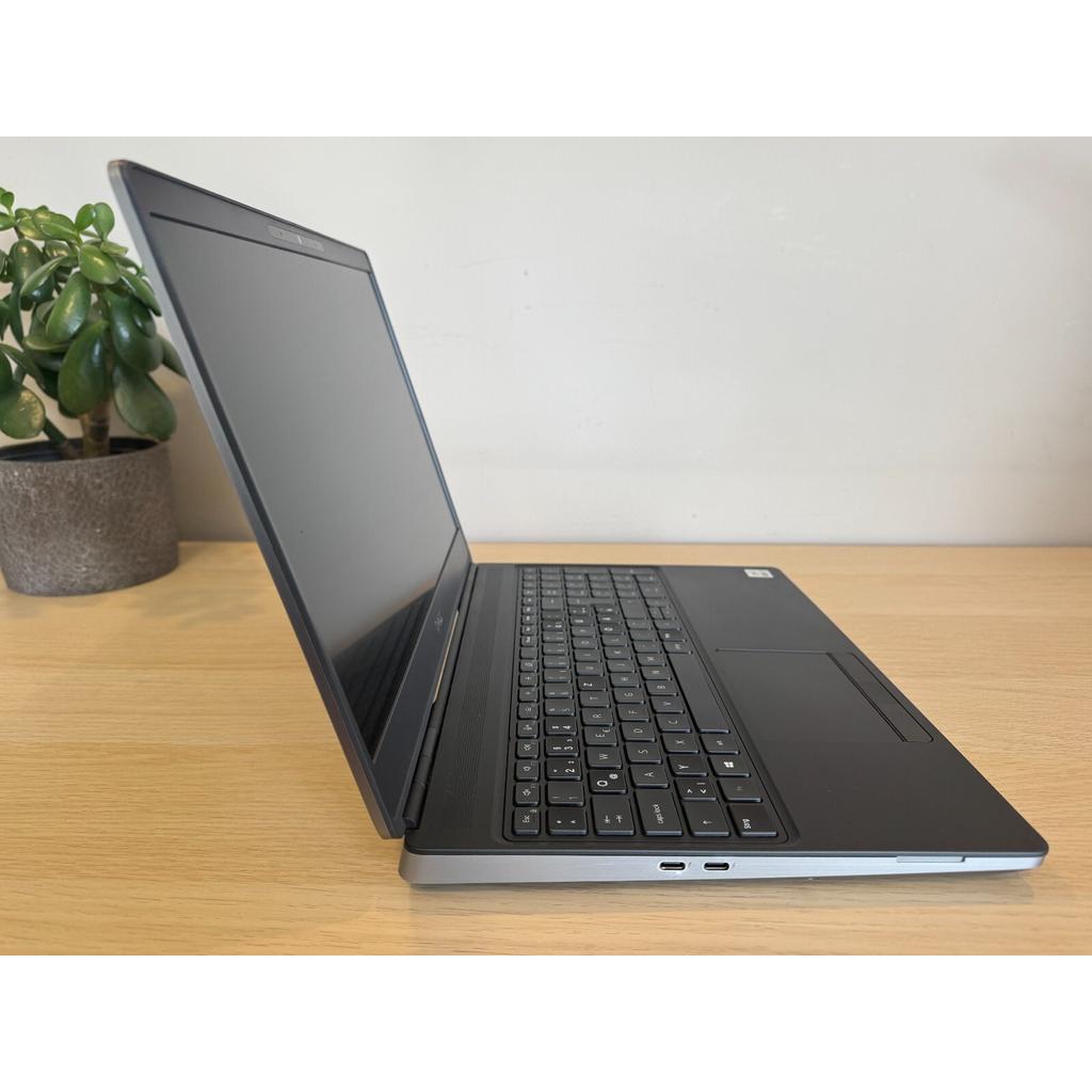 Voir photo 5 de Dell Precision 7550 15"" Core i7 2.7 GHz - SSD 1 To - 32 Go QWERTZ - Allemand | Dero Dell Precision 7550 15"" Core i7 2.7 GHz - SSD 1 To - 32 Go QWERTZ - Allemand Reconditionné Dell reconditionné photo 5 | Dero
