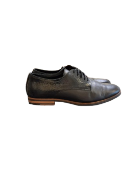Acheter Derbie noir ERAM de seconde main - 20,00 € | Dero Derbie noir ERAM de seconde main Eram reconditionné disponible sur Claquettes Market | Dero