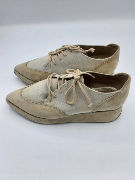 Acheter derbies compensées pointues beige Florence Kooijman de seconde main - 15,00 € derbies compensées pointues beige Florence Kooijman de seconde main reconditionné disponible sur Claquettes Market