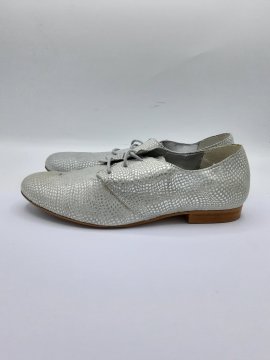 Derbies TEXTO silver de seconde main - 15,00 € Derbies TEXTO silver de seconde main reconditionné disponible sur Claquettes Market