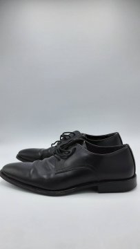 Derbies - 20,00 € Derbies reconditionné disponible sur Claquettes Market