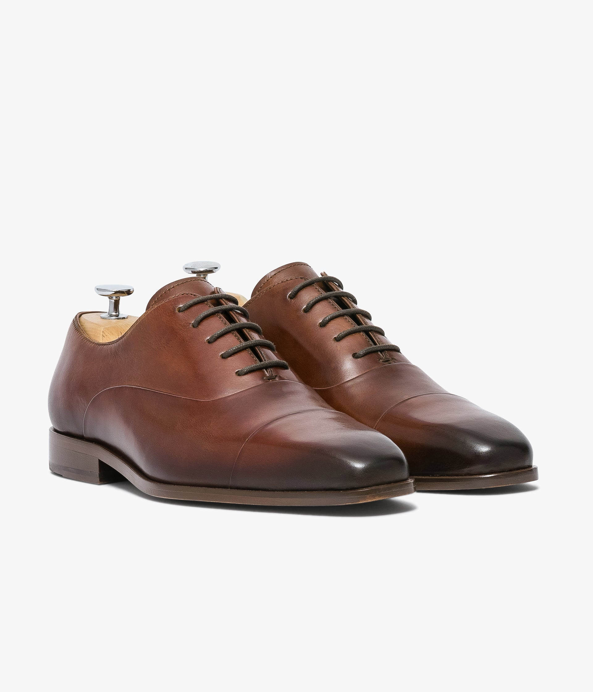Acheter DERBY HERVE CAFE Seconde chance - 87,50 € DERBY HERVE CAFE Seconde chance Bocage reconditionné disponible sur Claquettes Market