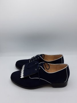 Acheter Derby neuve bleu de seconde main - 30,00 € Derby neuve bleu de seconde main Mellow Yellow reconditionné disponible sur Claquettes Market