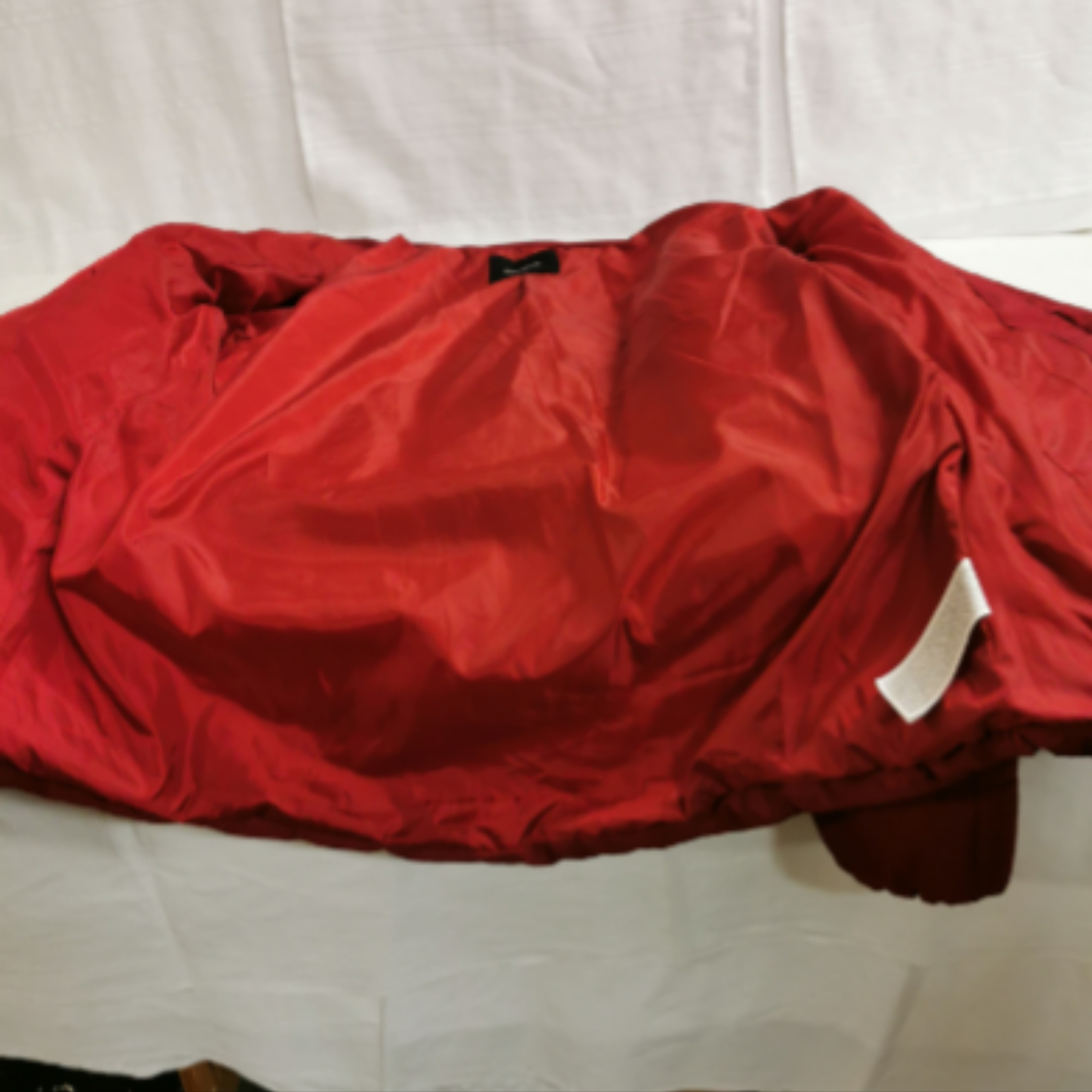 Voir photo 6 de Desigual doudoune rouge . Veste rouge Femme . Desigual doudoune rouge . Veste rouge Femme . Bon état reconditionné photo 6