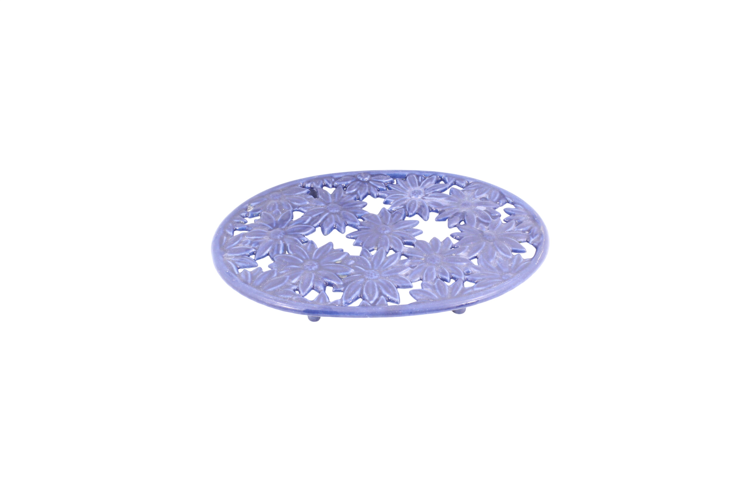 Dessous de plat en fonte émaillée / Motif Floral - Invicta Bon état - 18,00 € Dessous de plat en fonte émaillée / Motif Floral - Invicta Bon état reconditionné disponible sur Label Emmaüs