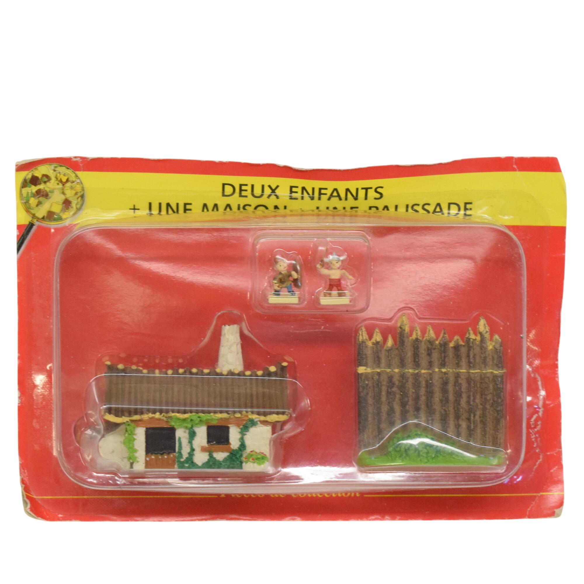 Acheter Deux enfants avec une maison et une palissade Plastoy pour les éditions Atlas année 2004 État correct - 10,00 € Deux enfants avec une maison et une palissade Plastoy pour les éditions Atlas année 2004 État correct reconditionné disponible sur Label Emmaüs