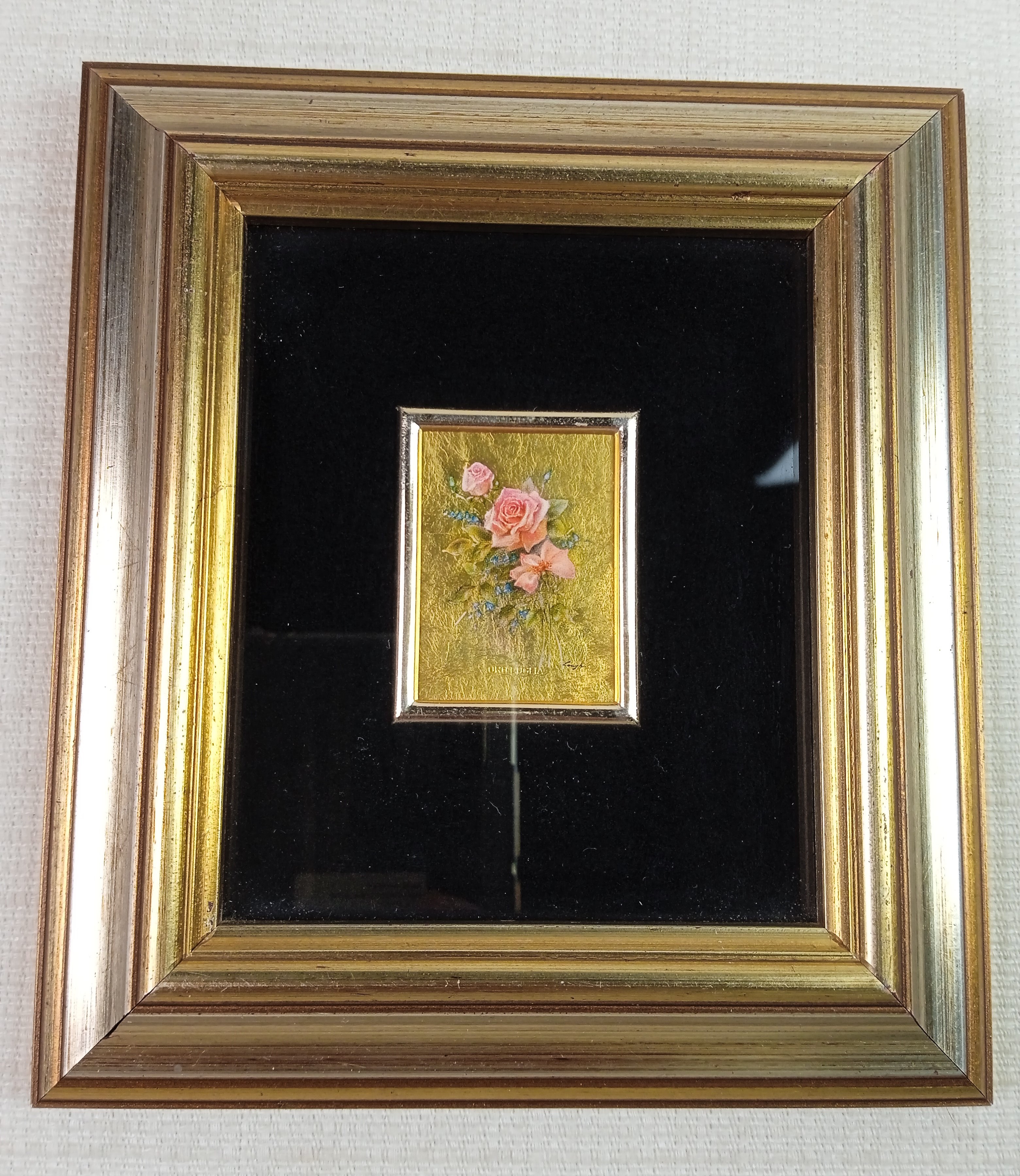 Voir photo 3 de Deux petits tableaux chromolithographiques d'art sur feuille couleur or ORO FOGLIA, made in Italy Deux petits tableaux chromolithographiques d'art sur feuille couleur or ORO FOGLIA, made in Italy Bon état reconditionné photo 3