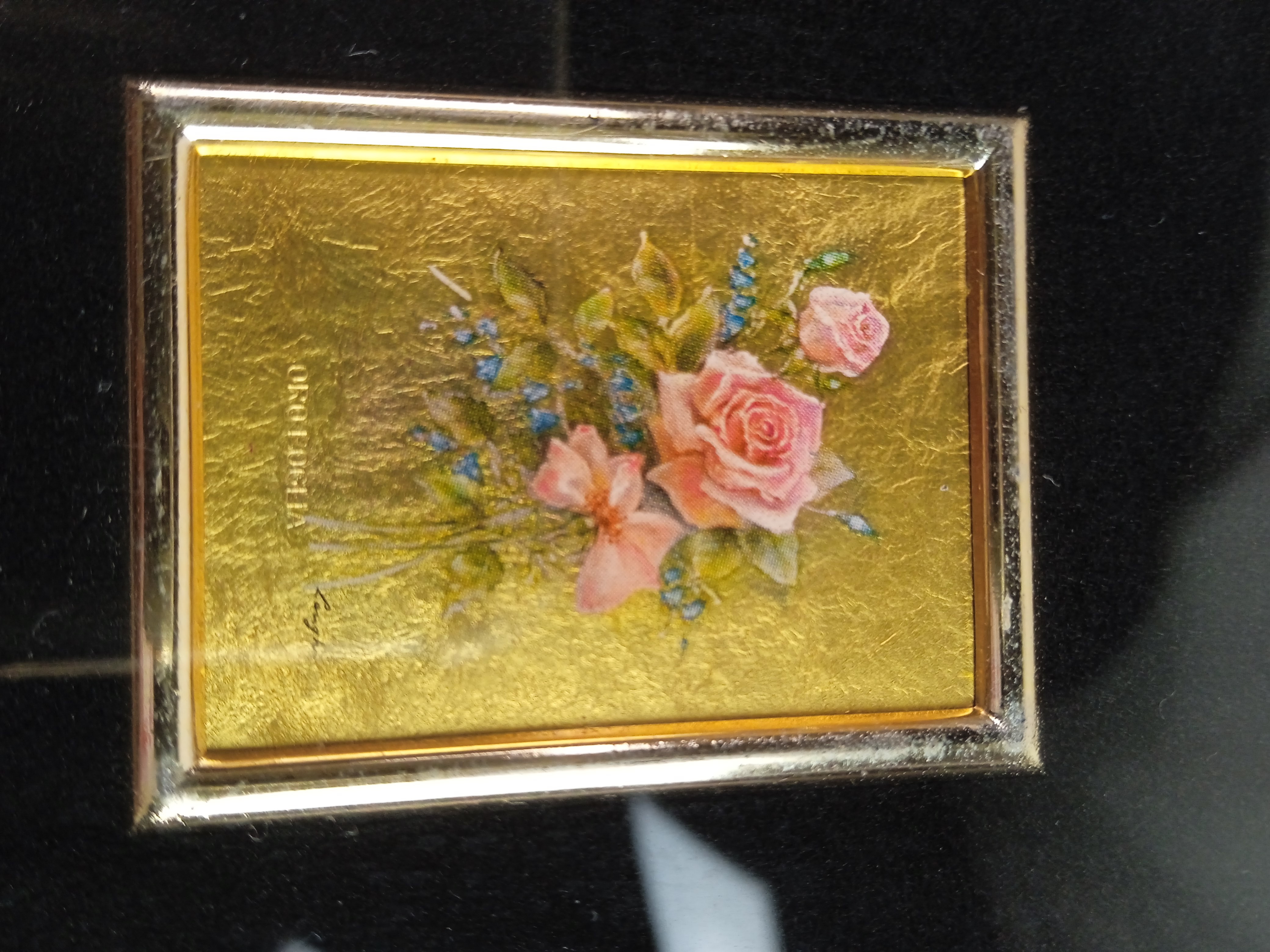 Voir photo 4 de Deux petits tableaux chromolithographiques d'art sur feuille couleur or ORO FOGLIA, made in Italy Deux petits tableaux chromolithographiques d'art sur feuille couleur or ORO FOGLIA, made in Italy Bon état reconditionné photo 4