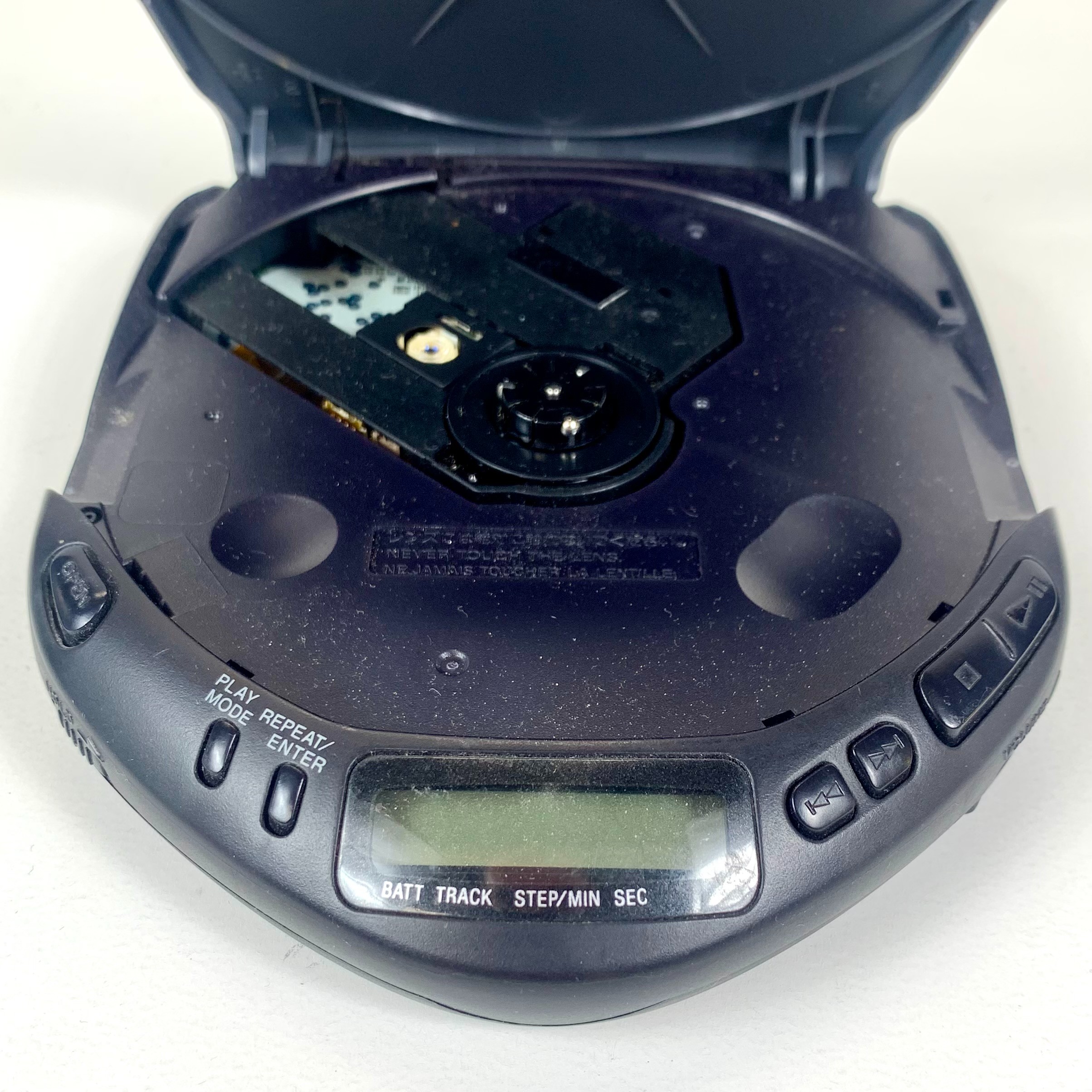 Voir photo 3 de Discman Sony + Casque Audio Discman Sony + Casque Audio Bon état reconditionné photo 3