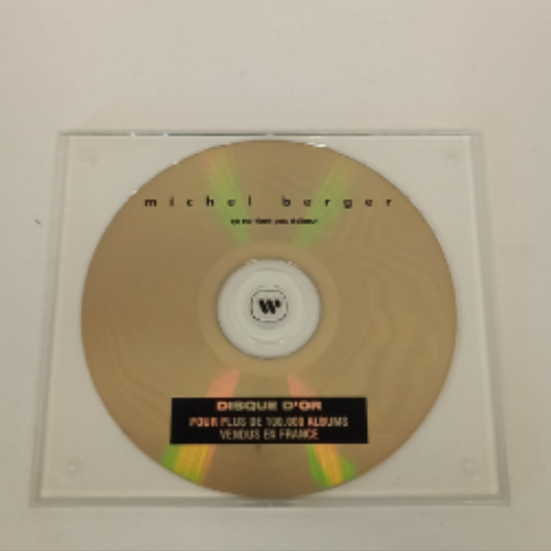 Voir photo 6 de Disque d'or : MICHEL BERGER ;(ça ne tient pas debout.) Disque d'or : MICHEL BERGER ;(ça ne tient pas debout.) Bon état reconditionné photo 6